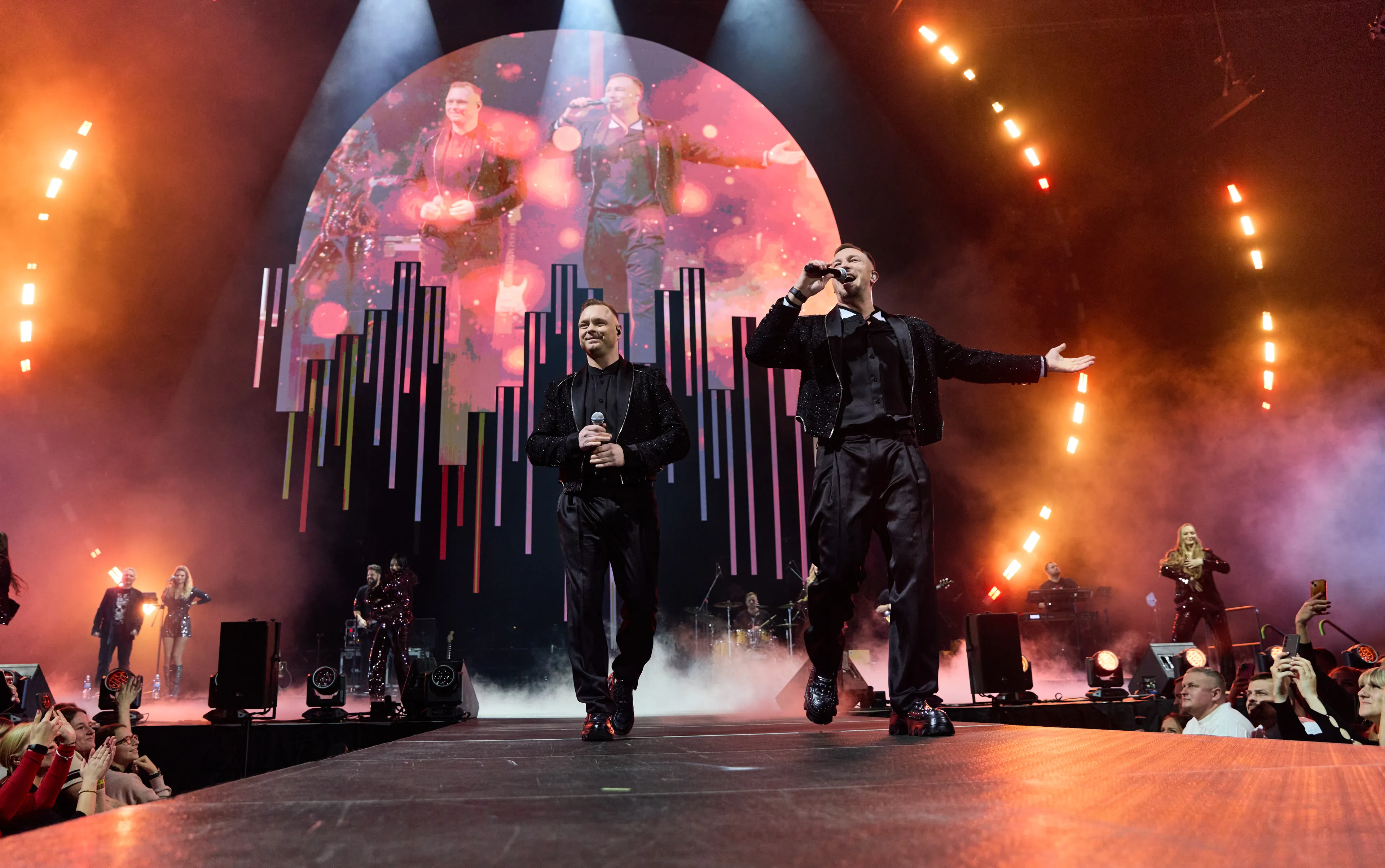 „Grupės 2 – Karolis ir Donatas“ koncertas Kaune / S. Palivonaitės / org nuotr.