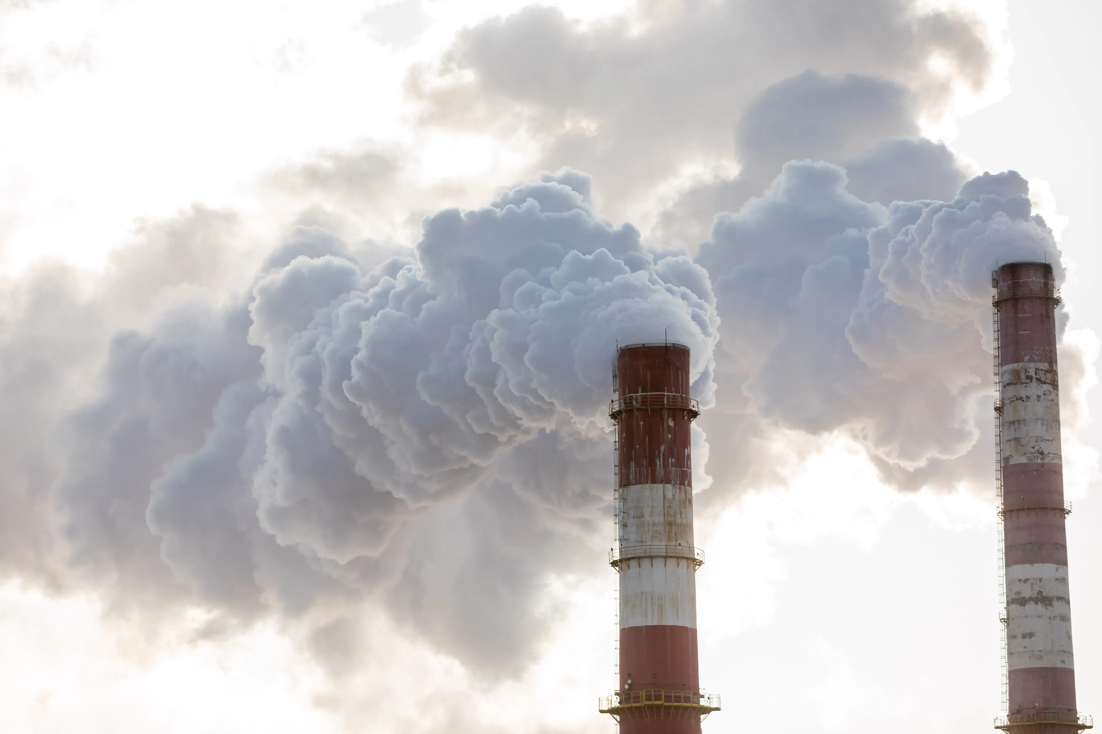 Dūmai, kaminas, teršalai, oro užterštumas