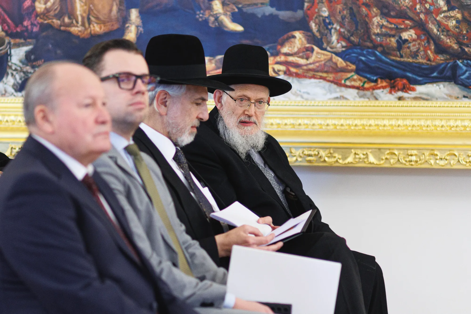 Raudondvaryje pasirašyta sutartis tvarkyti Vilkijos žydų kapines / KRS nuotr.