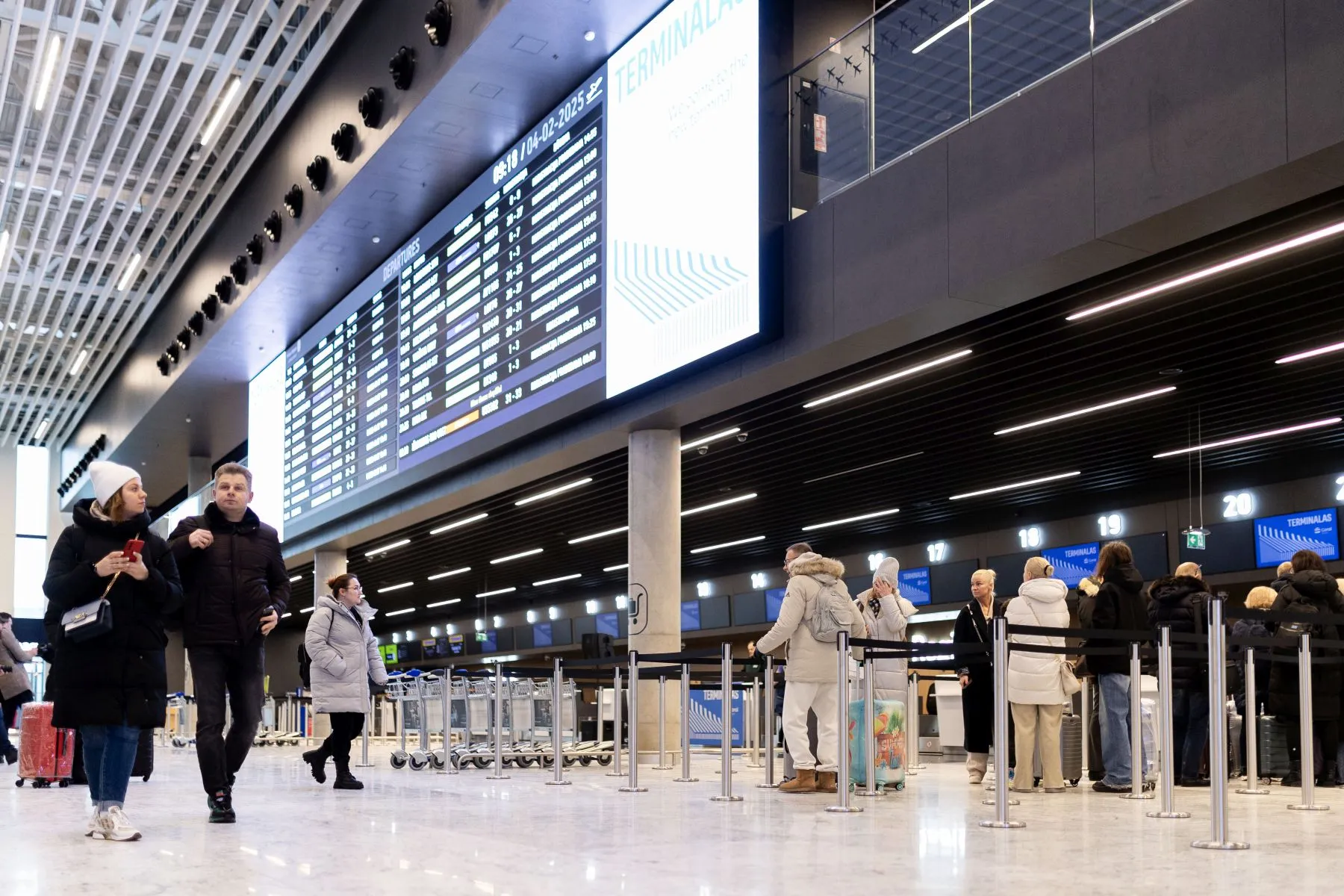 Vilniaus oro uosto keleivių išvykimo terminalas / L.  Balandžio / BNS