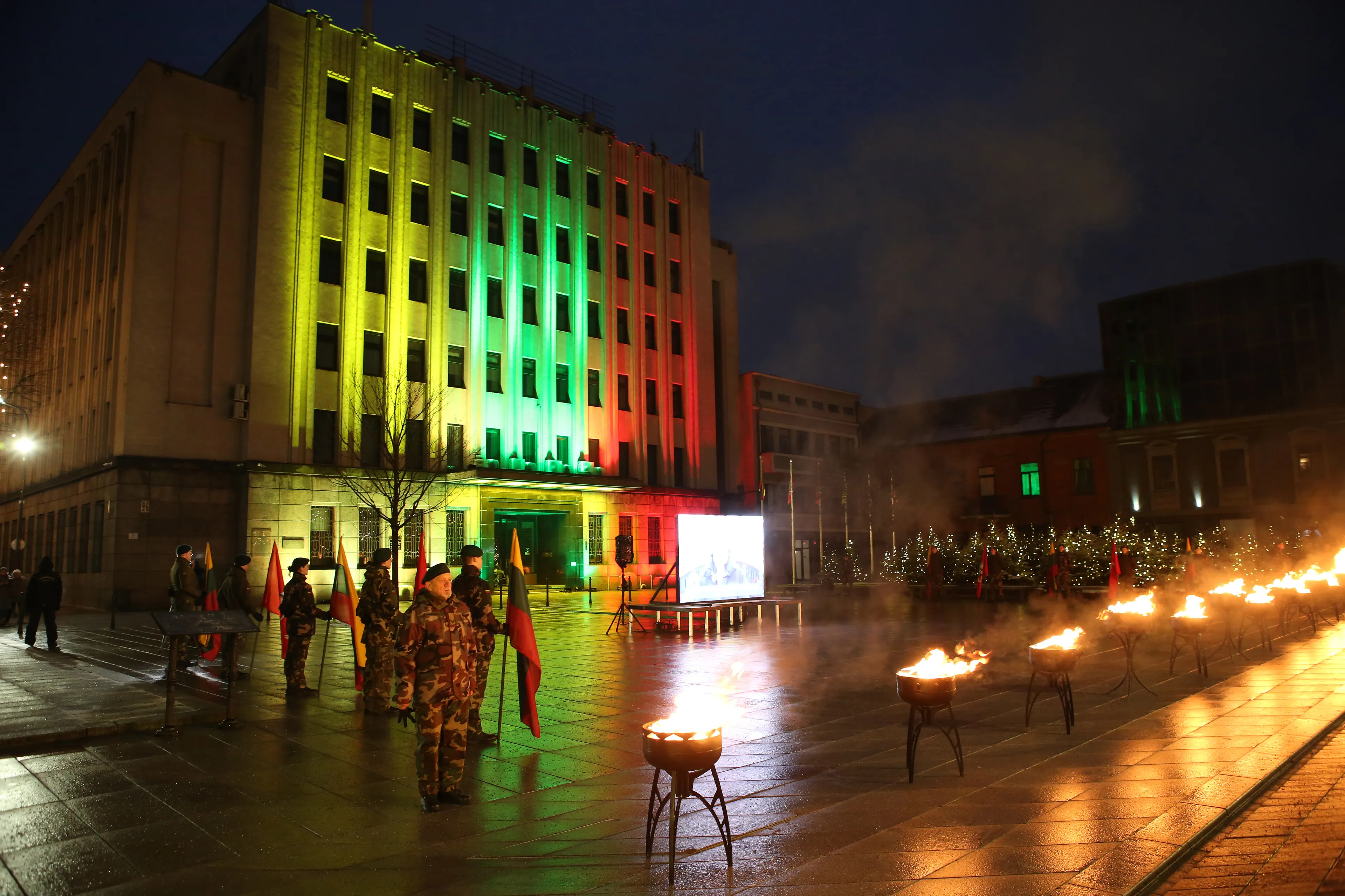Laisvės aukurai Sausio 13-osios aukoms atminti / M. Patašiaus nuotr.