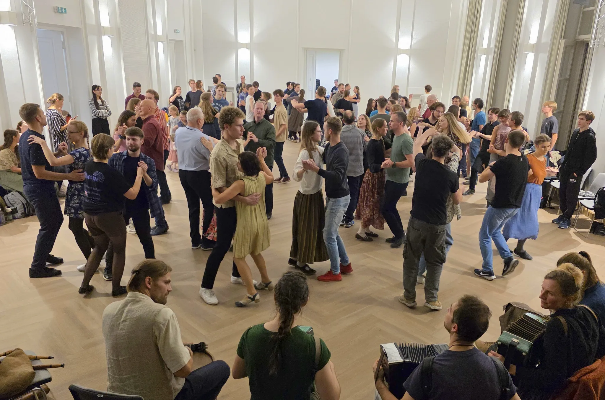 Šokiai su Goštauta