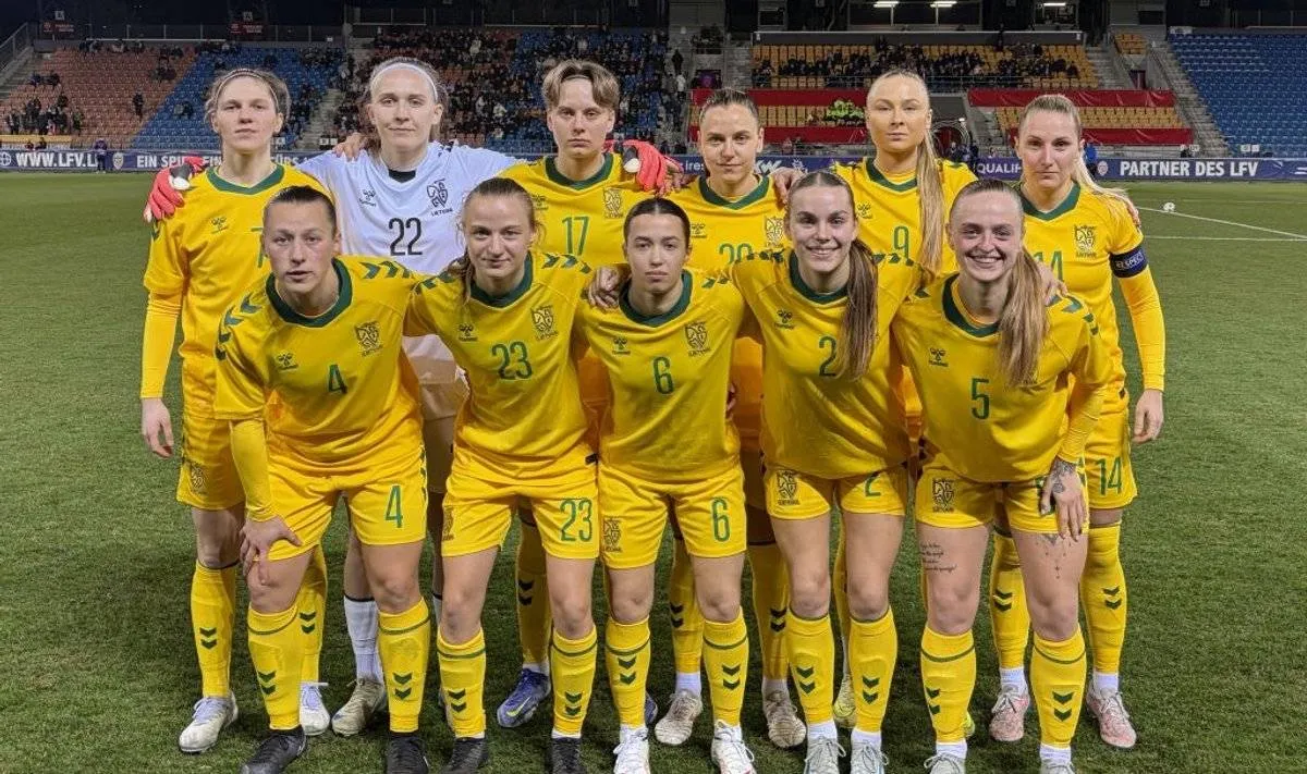 Lietuvos moterų futbolo rinktinė