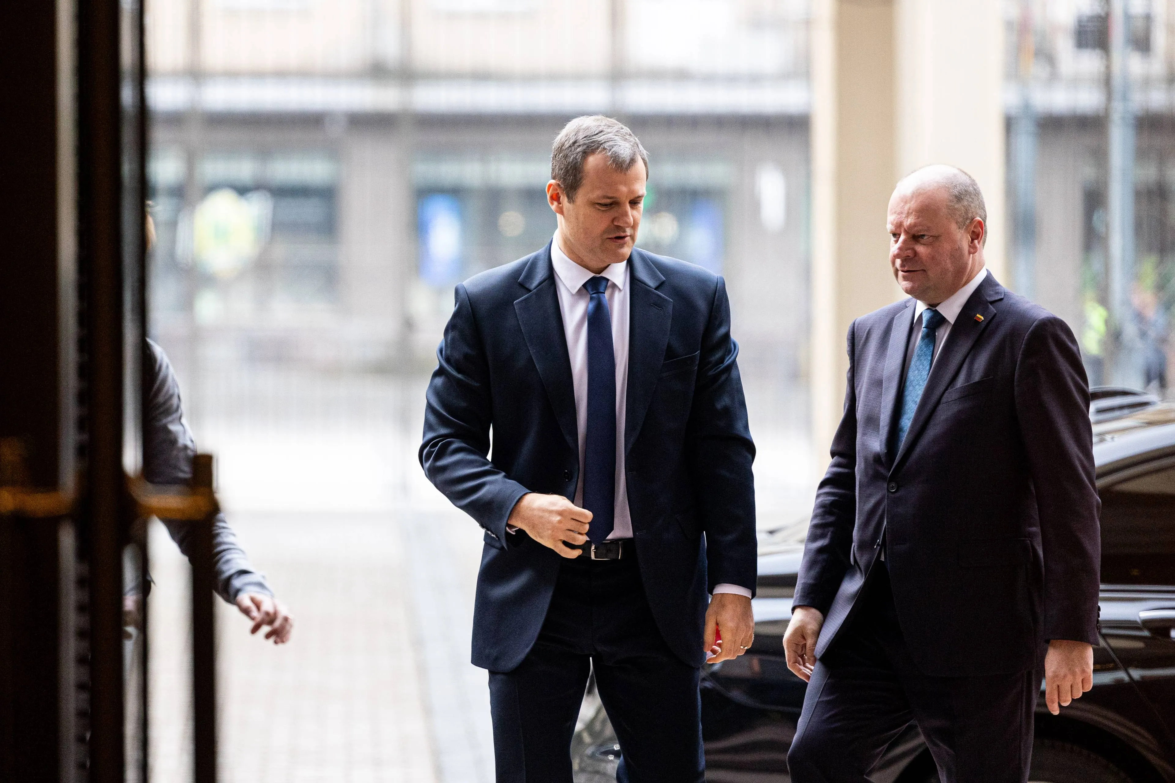 Gintautas Paluckas, Saulius Skvernelis