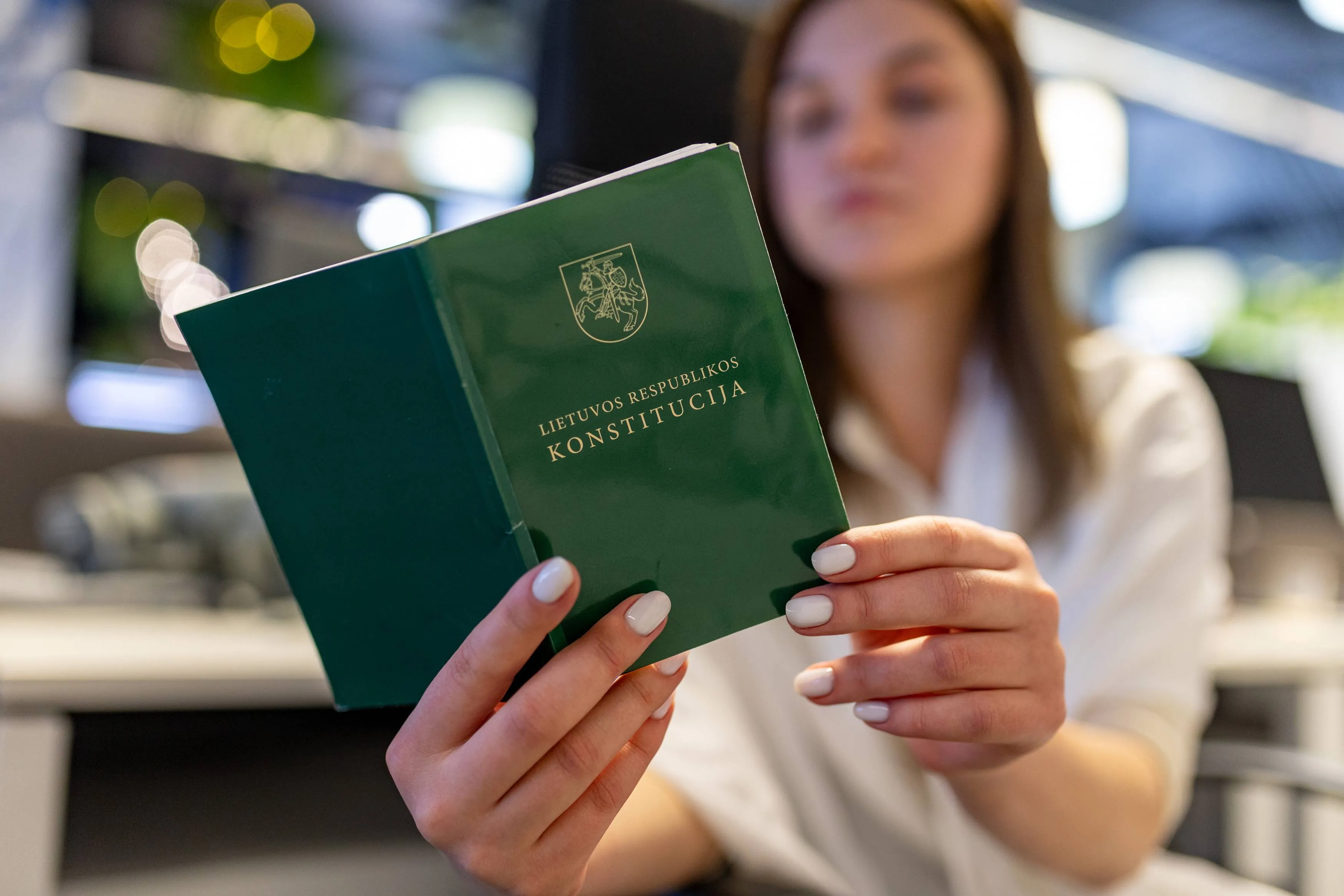 Lietuvos Respublikos Konstitucija / ELTOS nuotr.