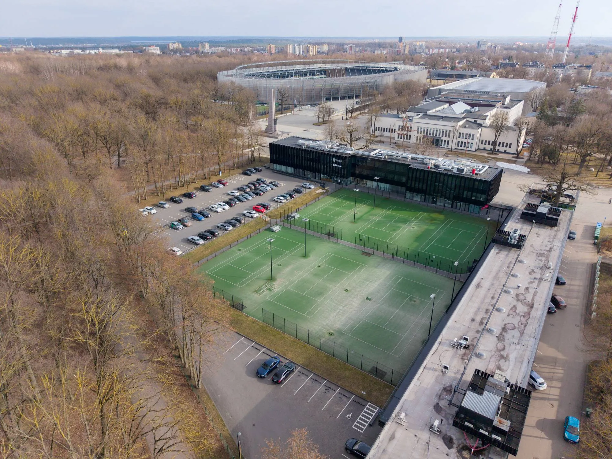 teniso kortai prie stadiono-2