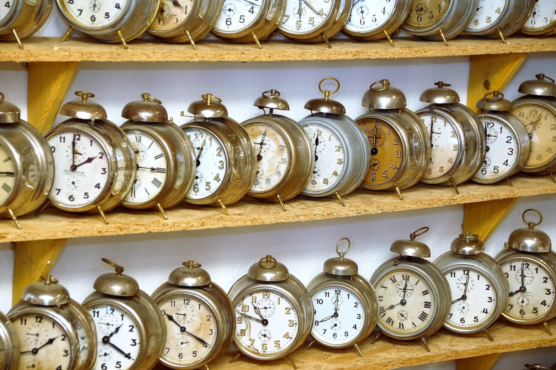 alarm clock 1647866 1920