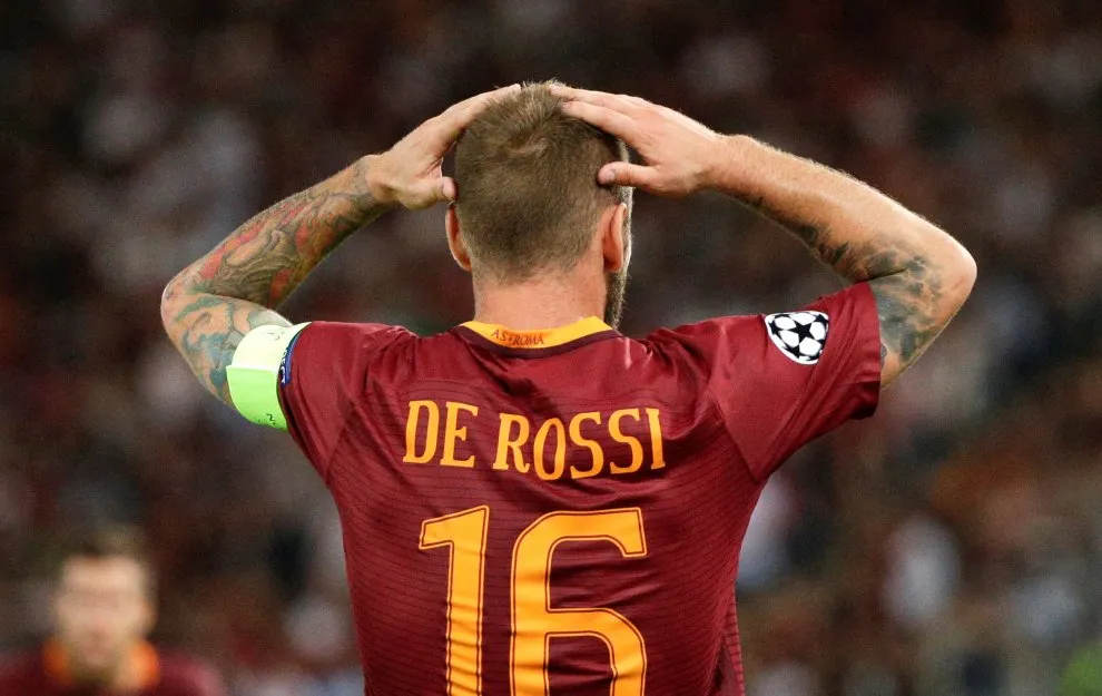 de rossi mani in testa espulsione vs porto