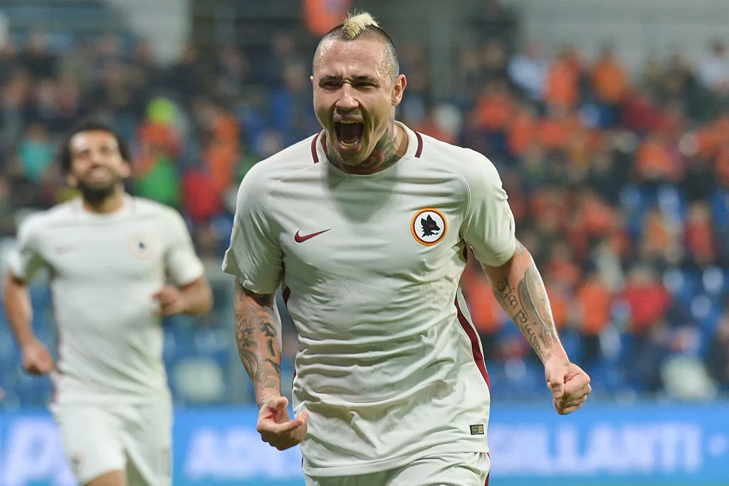 nainggolan esulta sassuolo roma