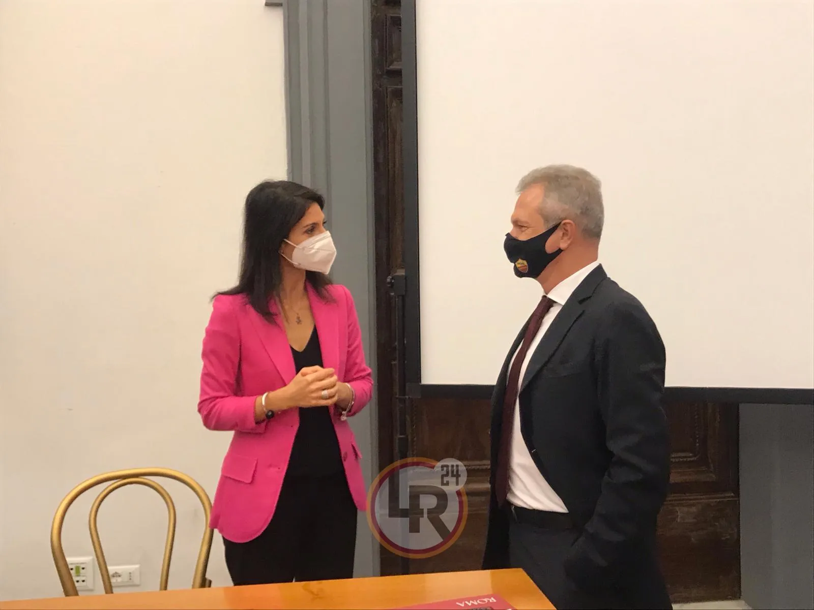raggi fienga parlano