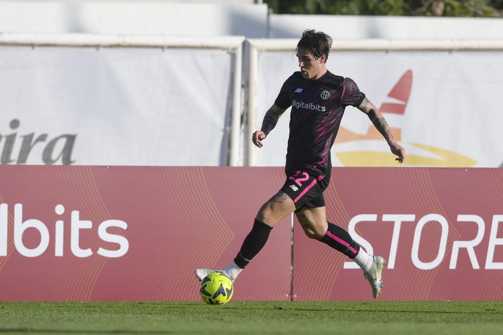 zaniolo roma waalwijk