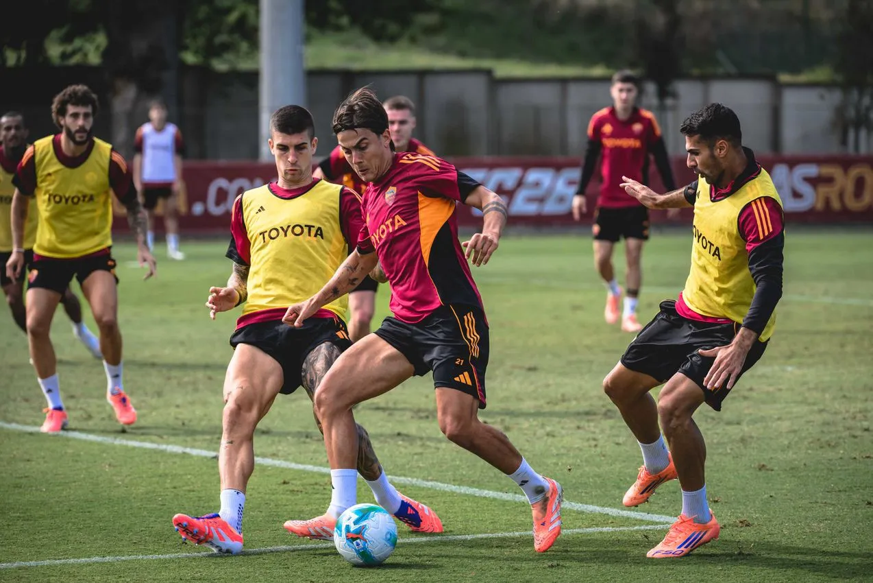 trigoria dybala mancini celik