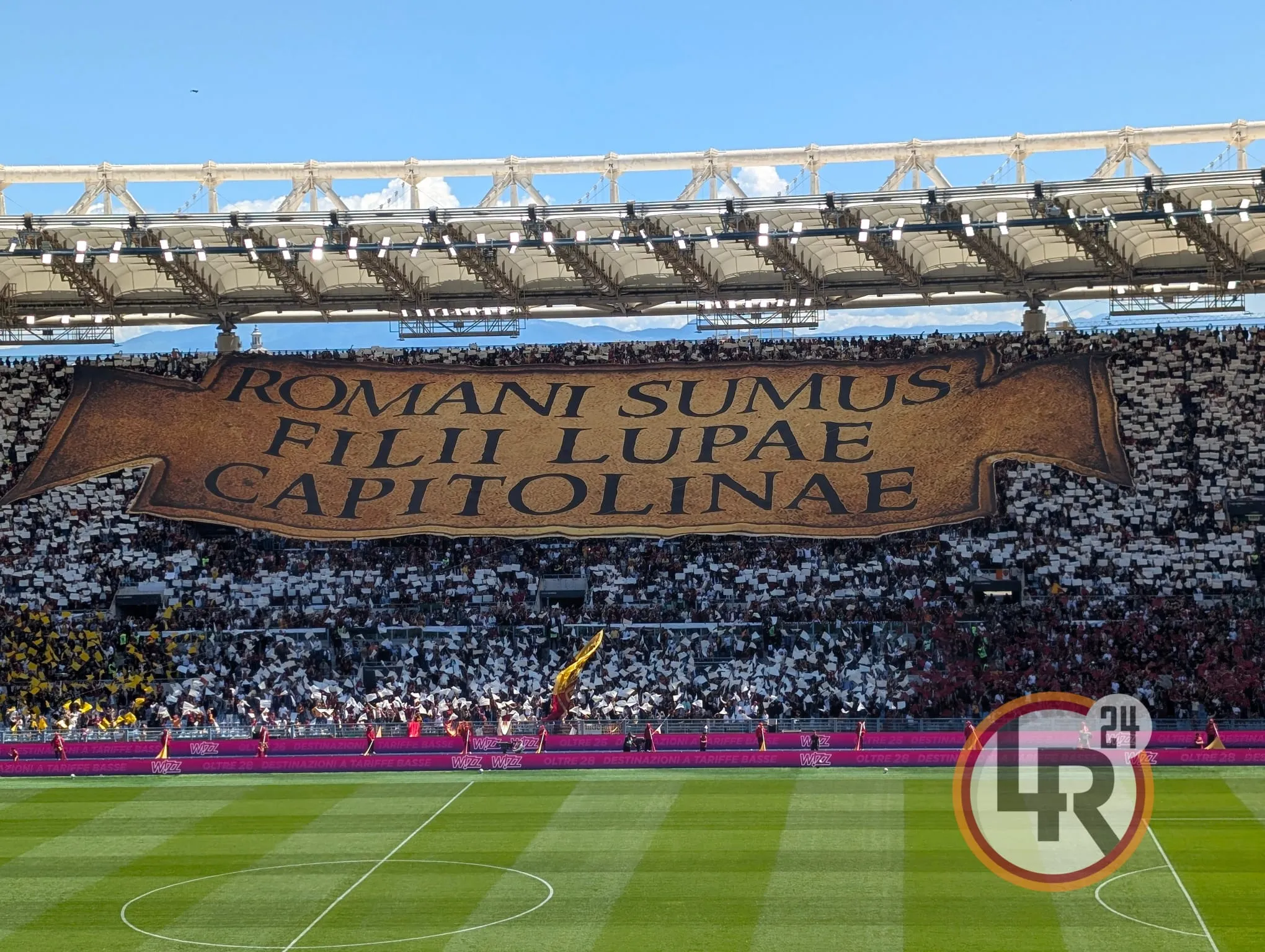 roma lazio coregrafia tribuna tevere
