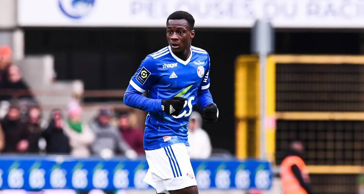 1200 l strasbourg habib diarra prolonge son contrat off