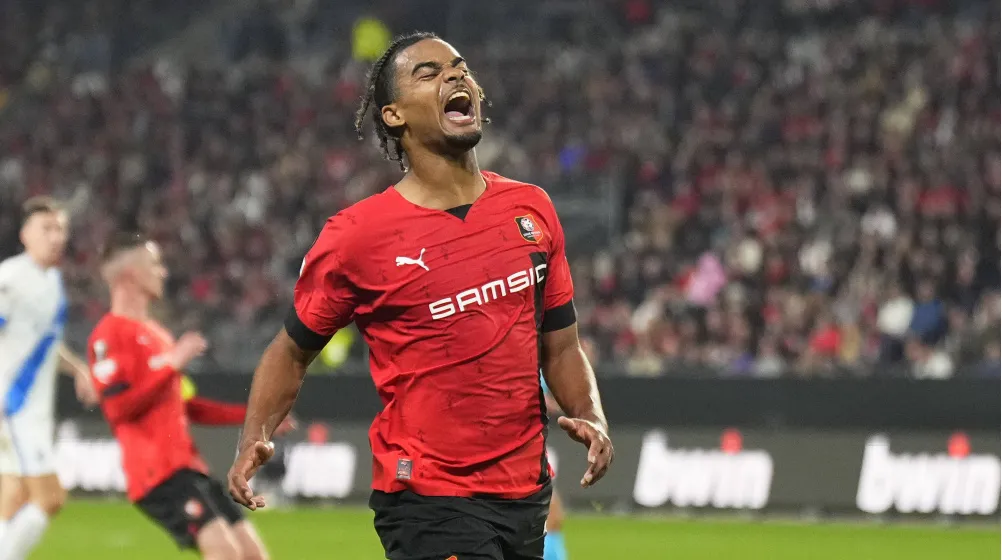 267 105629 lorenz assignon stade rennais rennes 2022 1667322801 95428 1