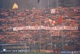 8990 striscione per antonio