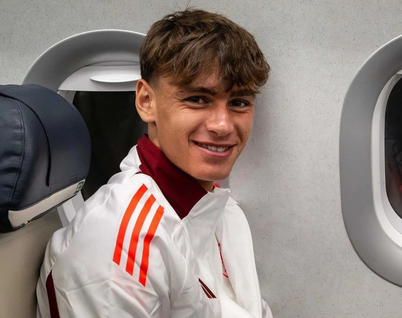 aereo pisilli juventus roma