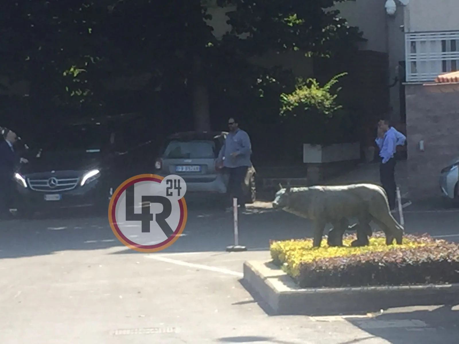 agente nacho esce da trigoria