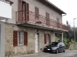al qaddumi casa umbria e bmw