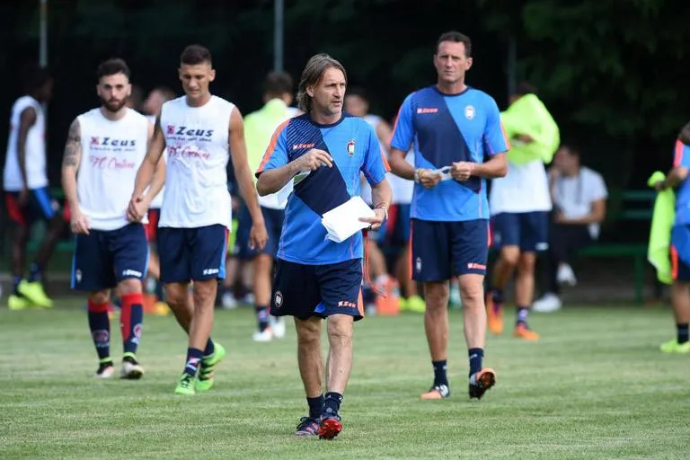 allenamento crotone con nicola