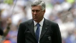 ancelotti20sguardo20serio20divisa20chelsea