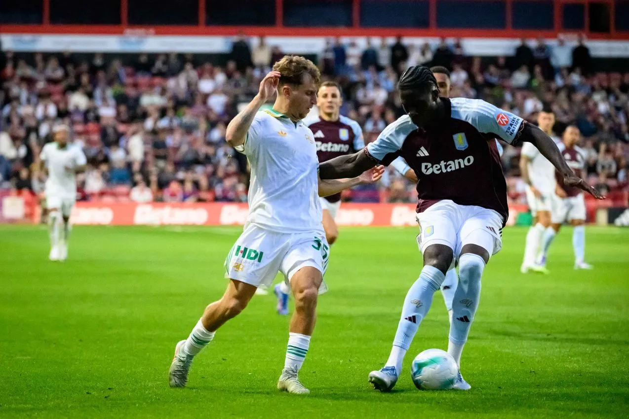 aston villa roma 10