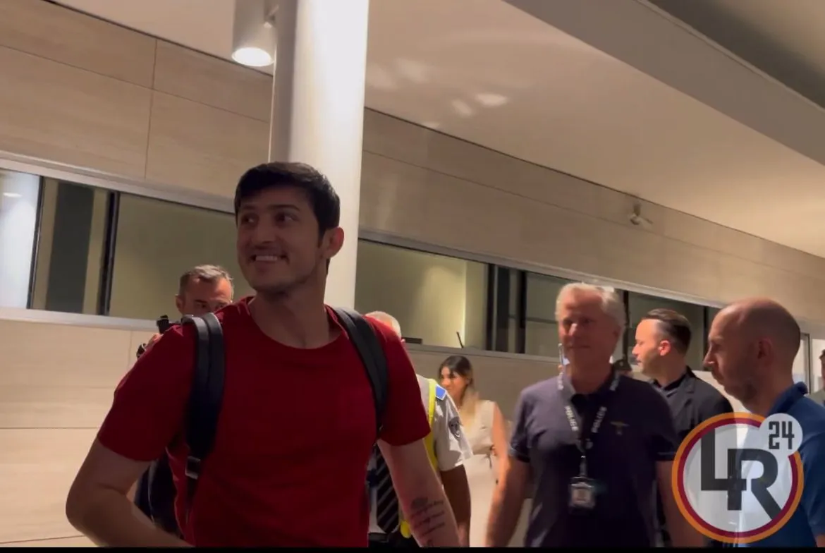 azmoun sorriso