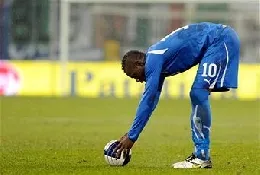 balotelli20posiziona20pallone20nazionale