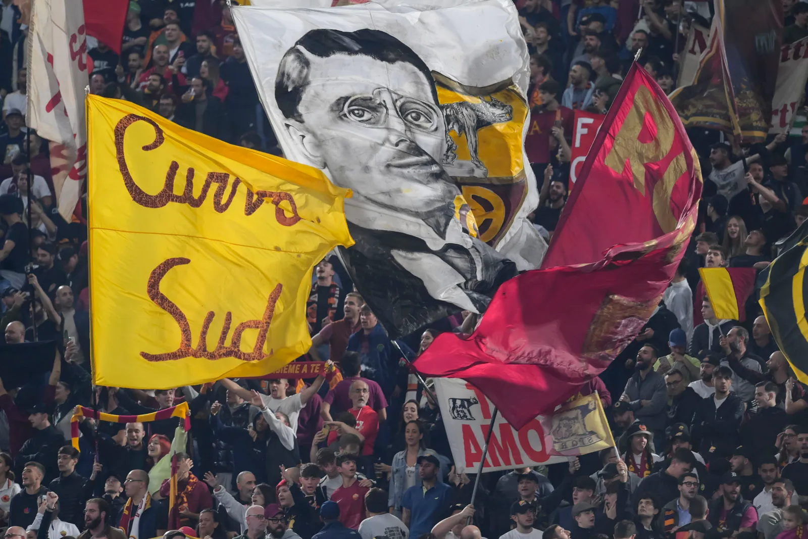 bandiere curva sud