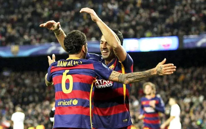 barcellona roma suarez esultanza