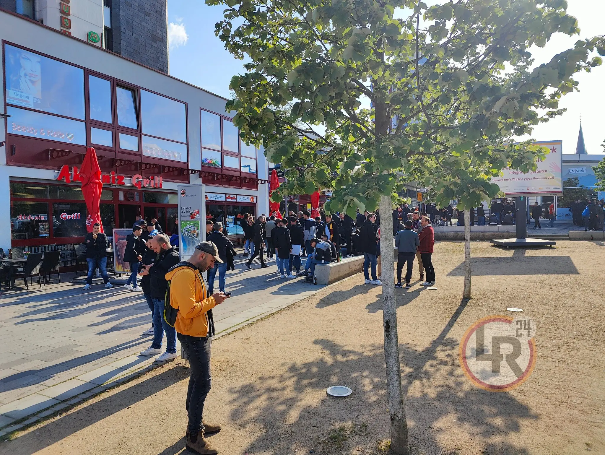bayer roma fan zone giallorossa