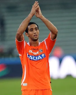 benatia20maglia20arancione20applaude