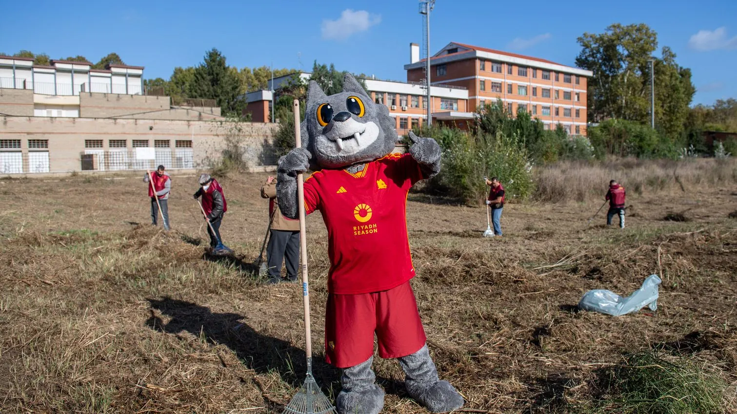 campo testaccio pulizia romolo 2