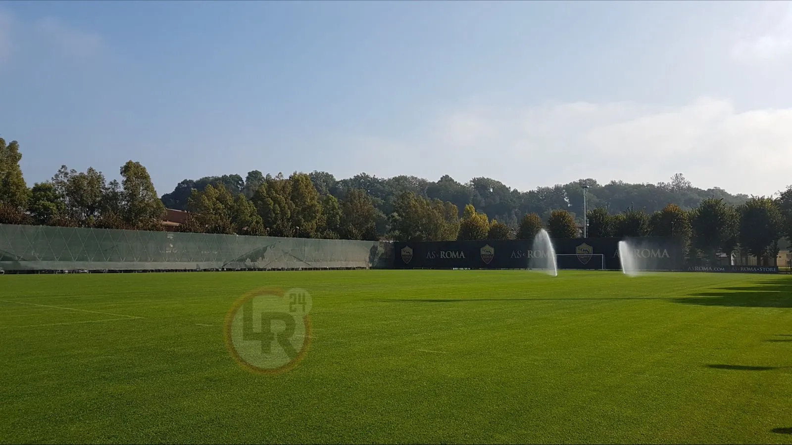 campo trigoria vuoto