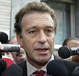 cellino vecchio triste