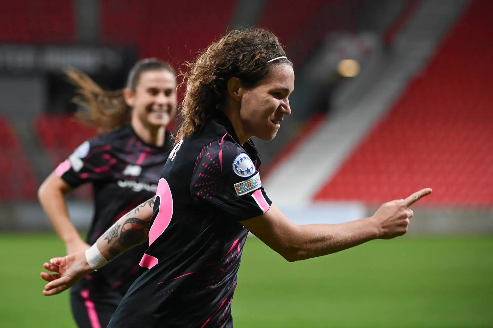 champions league femminile slavia praga roma linari 1