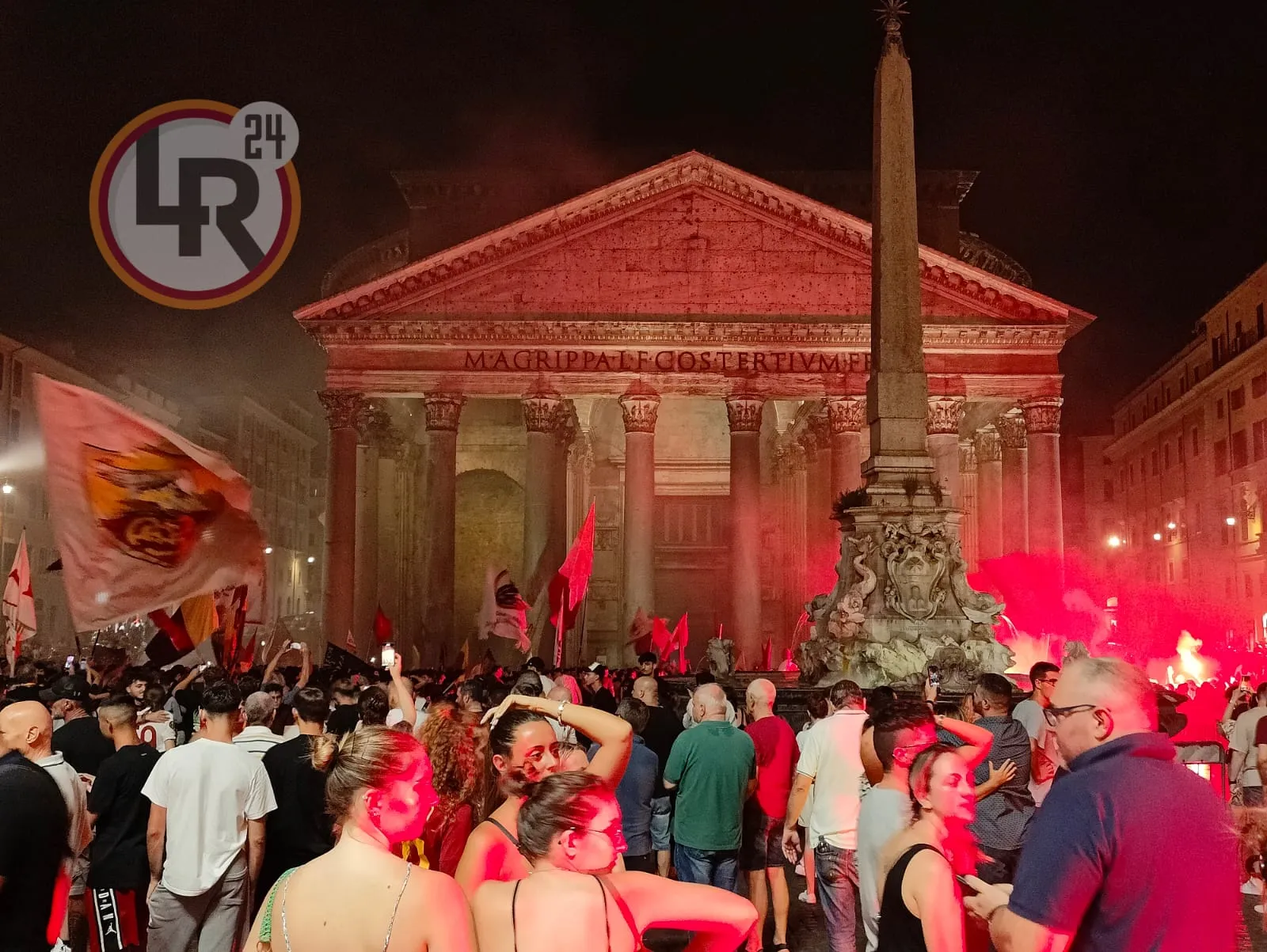 compleanno roma 22 luglio tifosi pantheon 5