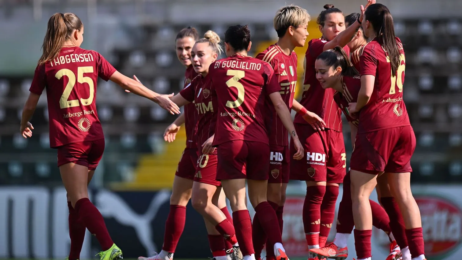 coppa italia femminile sassuolo roma esultanza squadra 1