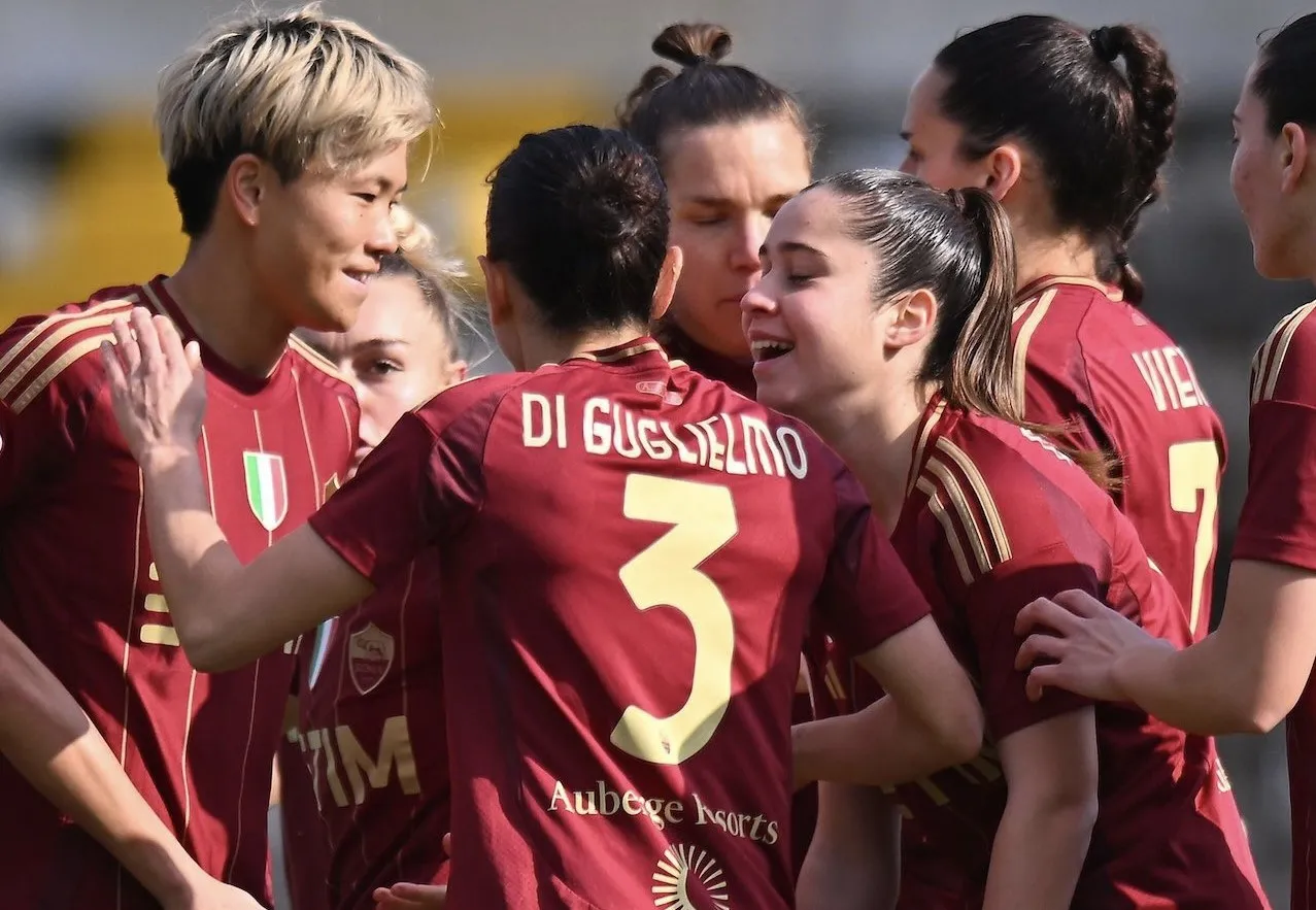 coppa italia femminile sassuolo roma esultanza squadra