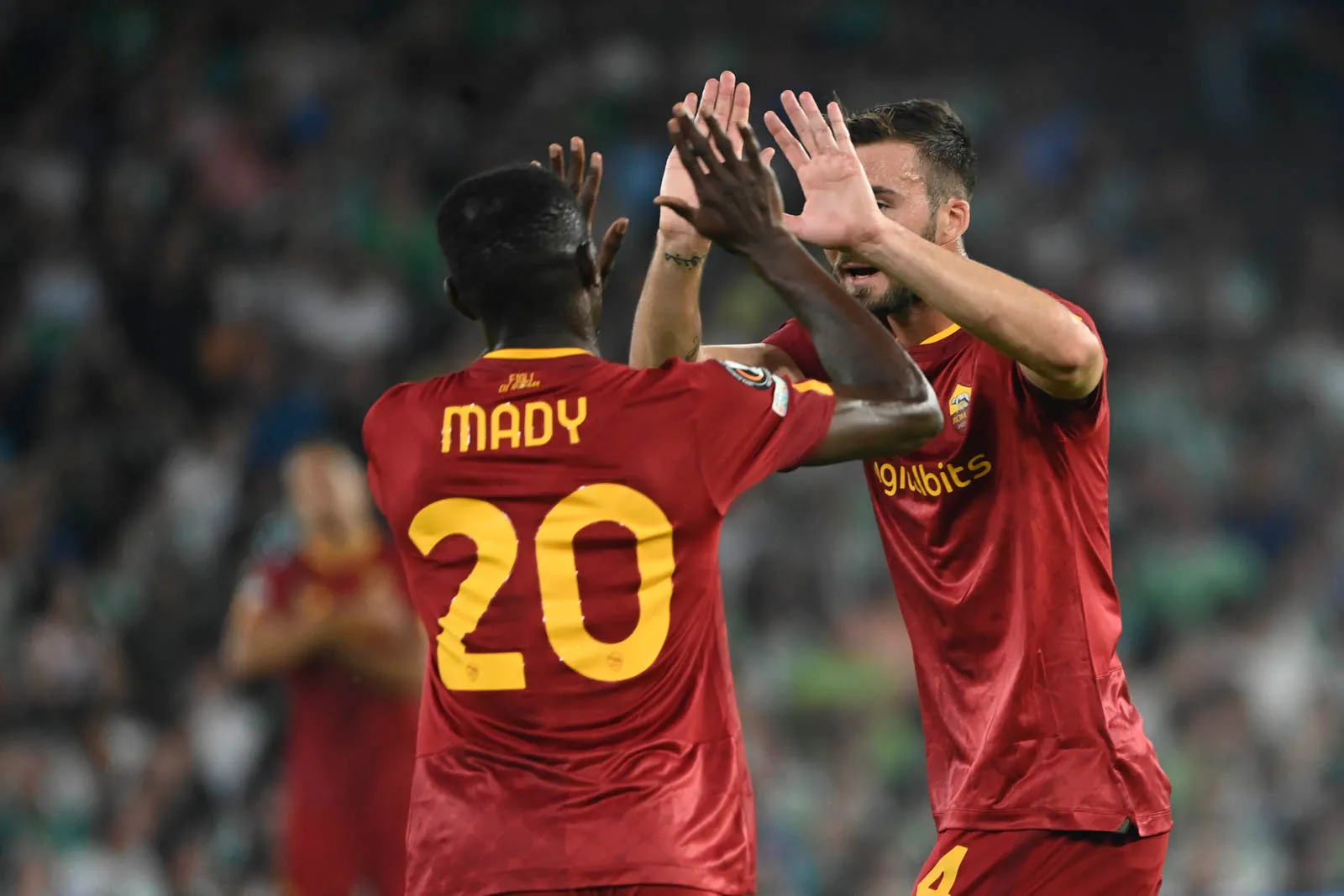 cristante camara betis roma