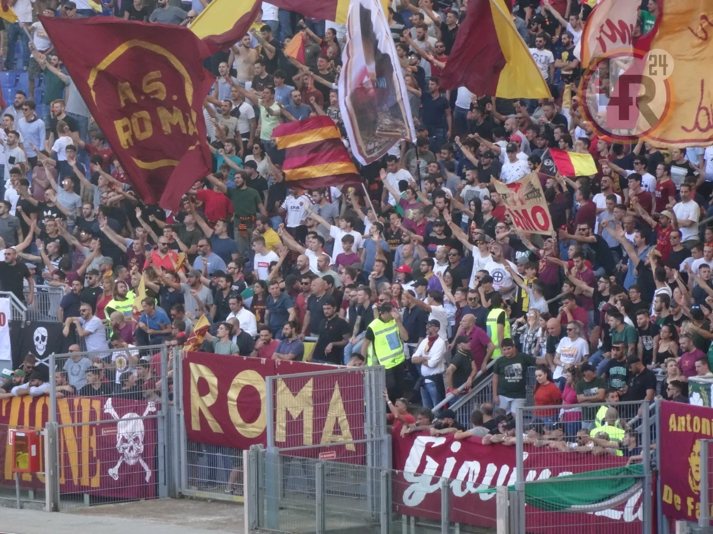 curva sud derby 1