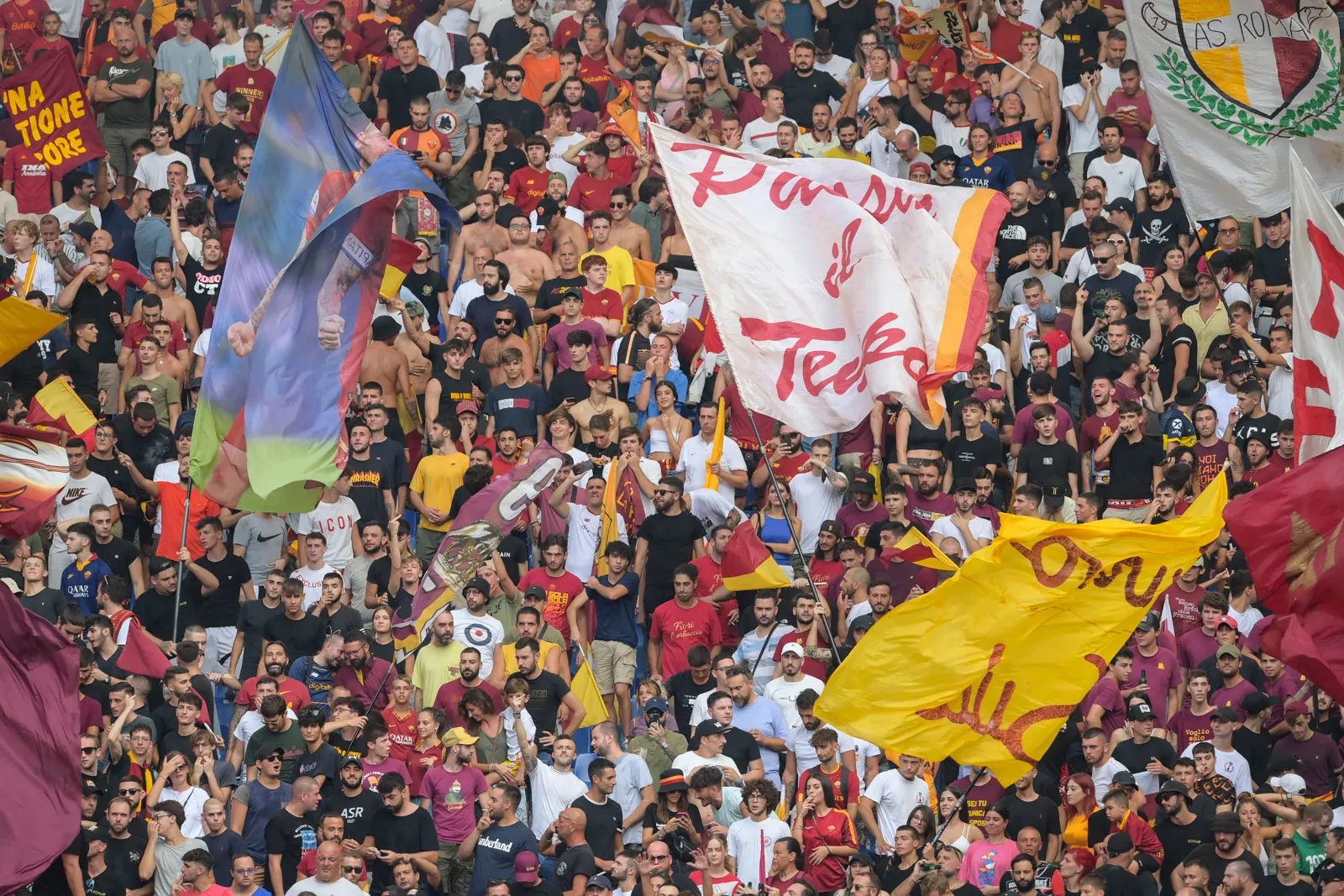 curva sud roma cremonese 1