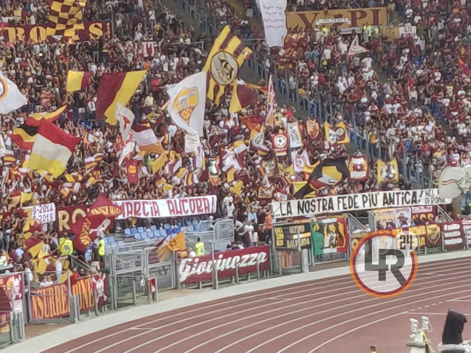 curva sud roma sassuolo