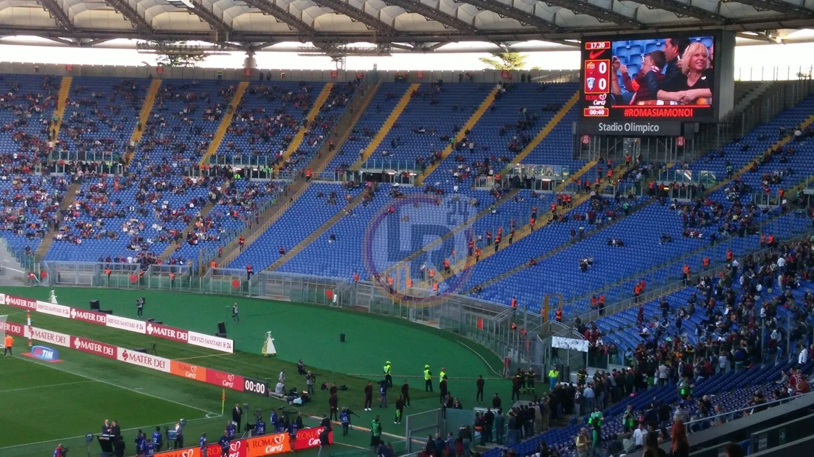 curva sud vuota roma empoli 171015