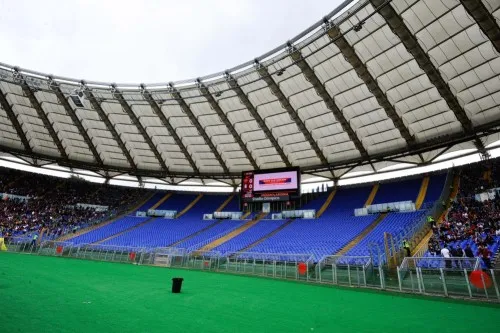 curva vuota olimpico