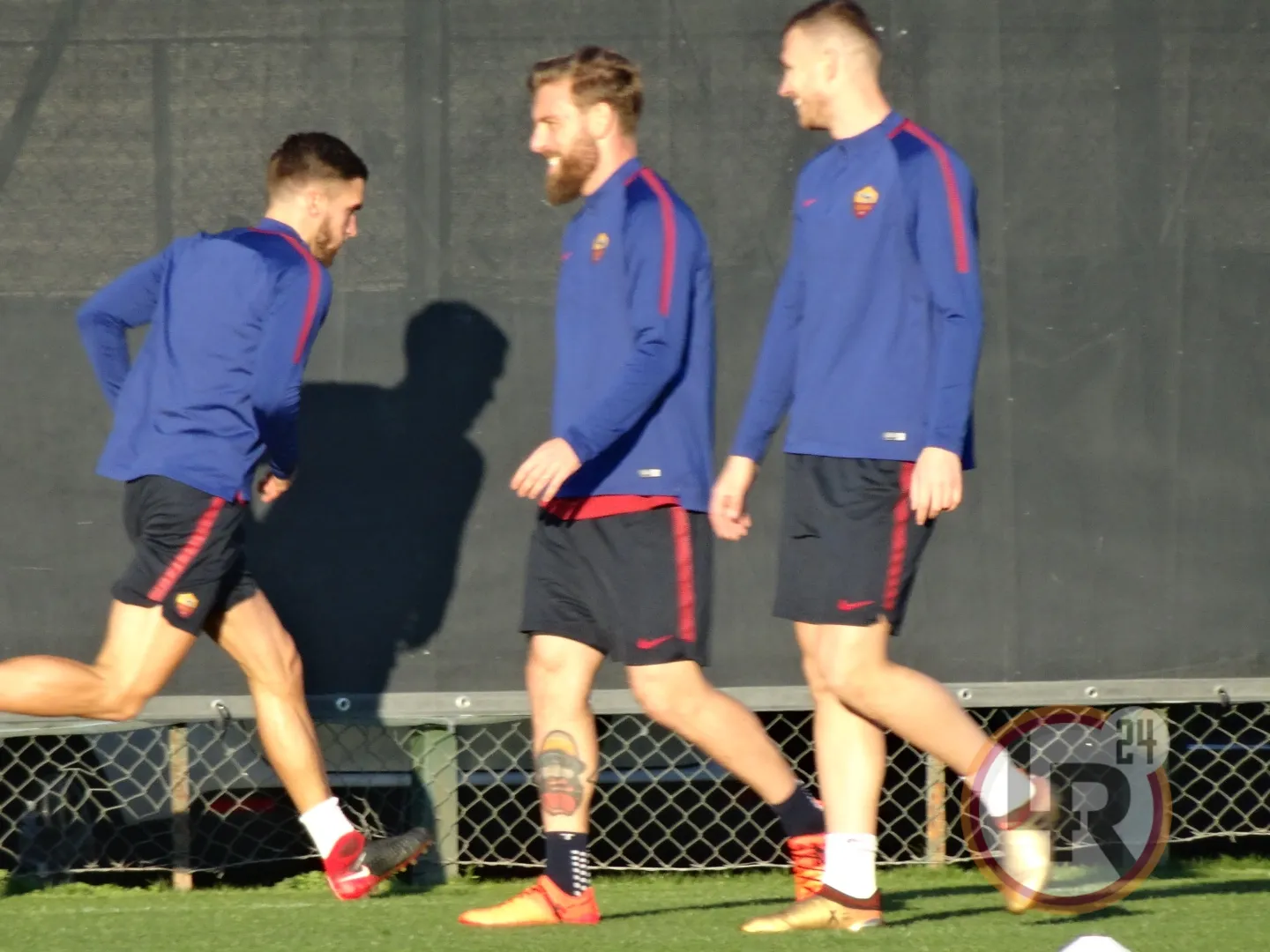 de rossi dzeko allenamento trigoria