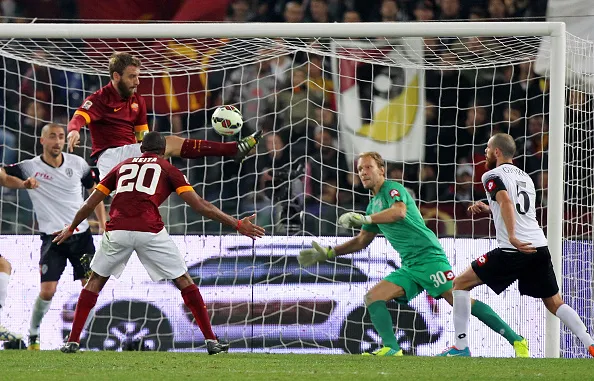 de rossi gol roma cesena