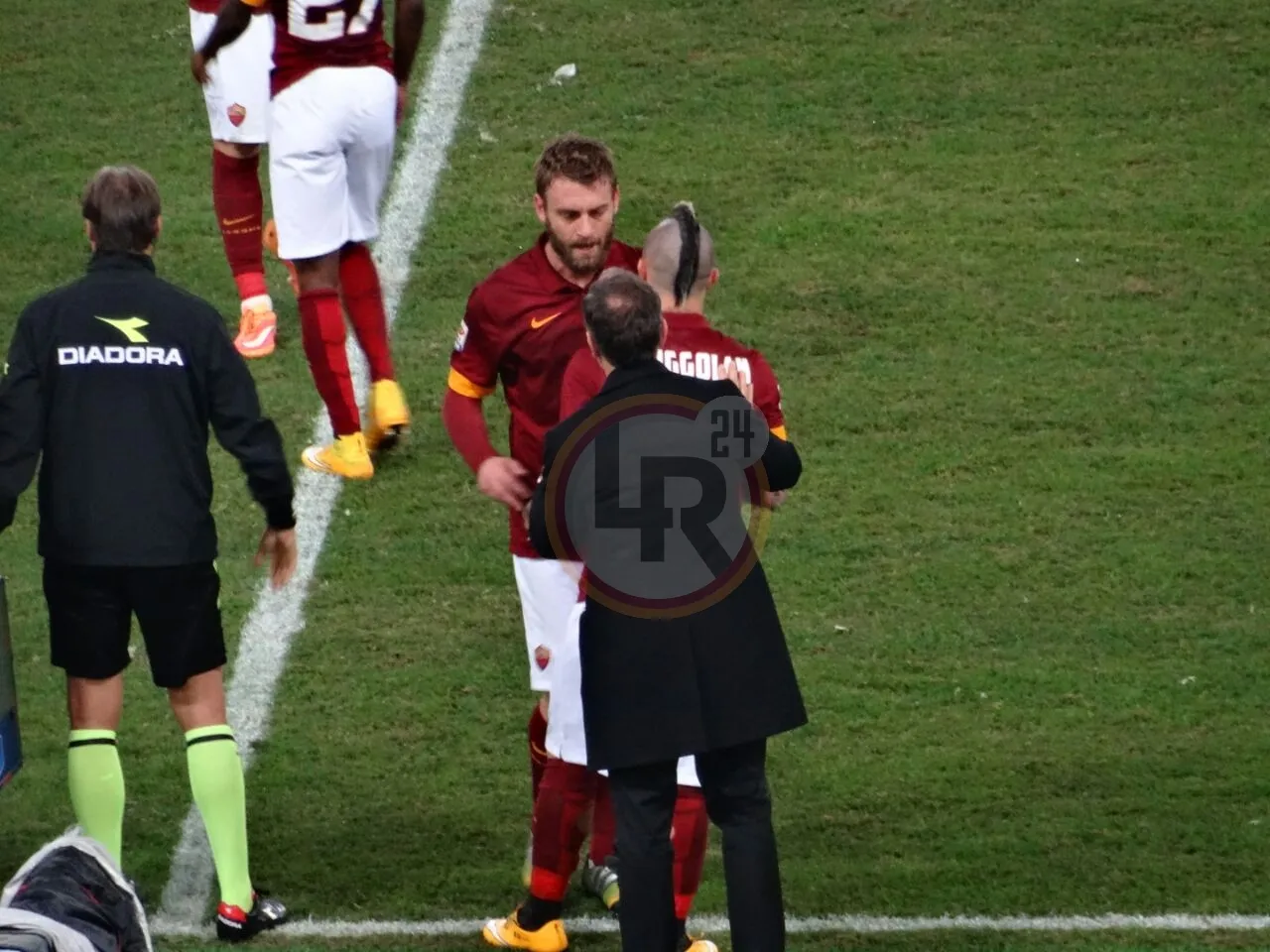 de rossi nainggolan cambio lr24 roma cesena