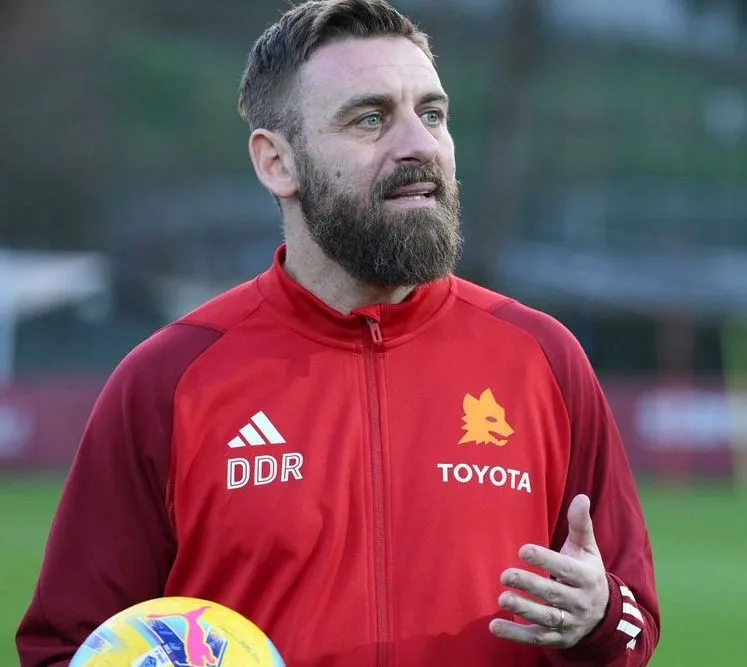 de rossi trigoria pallone