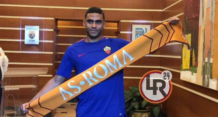 defrel mostra sciarpa roma villa stuart